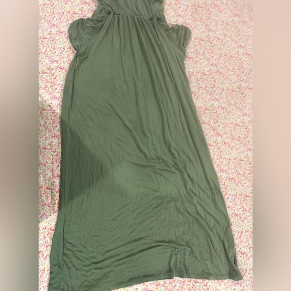 Olive summer dress - Picture 2 of 2